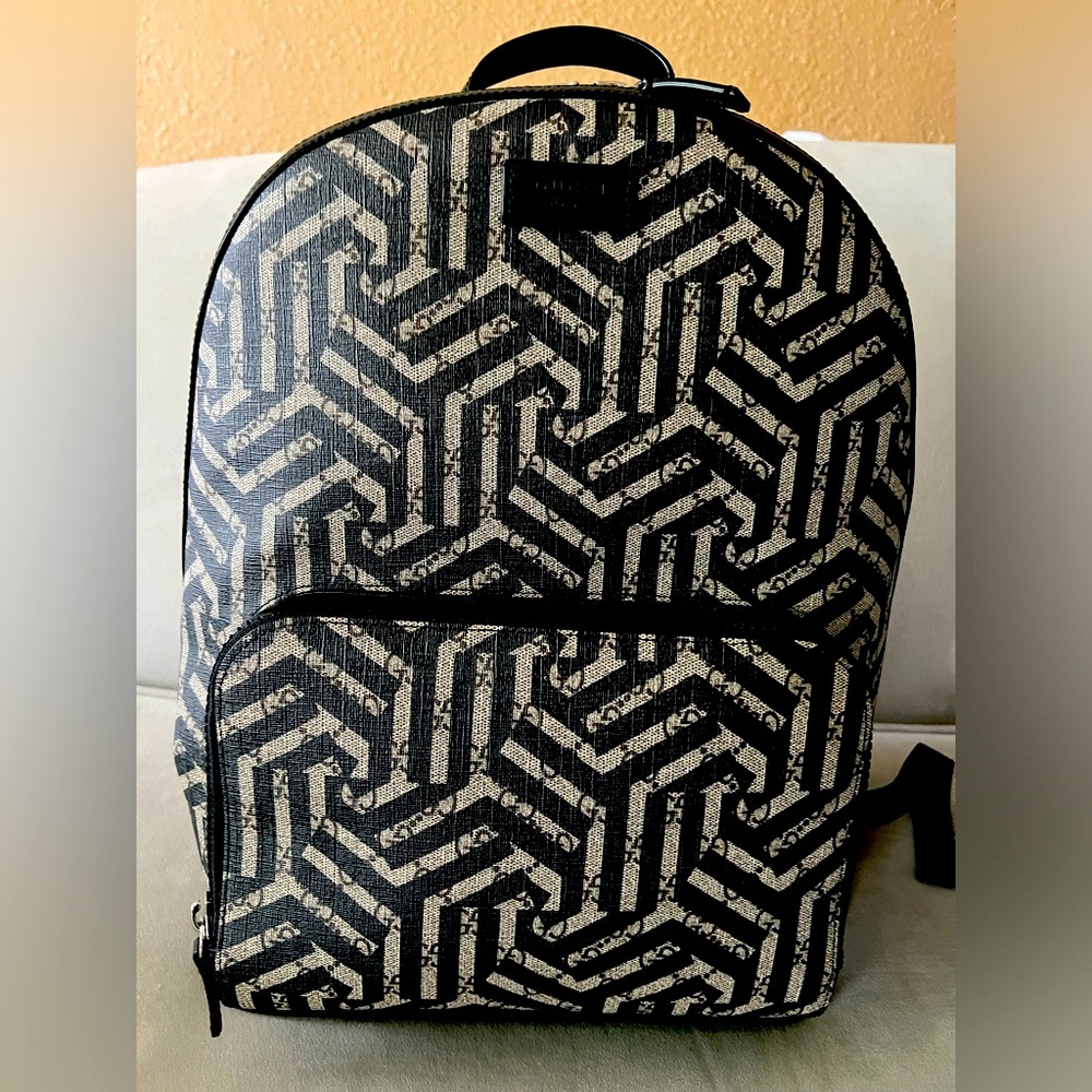 Gucci GG Supreme Leather Backpack